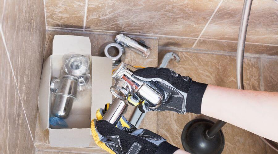 Professional gutter cleaning in Gallipolis, OH